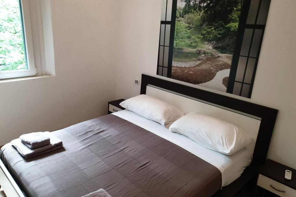 Your Lovely Home, Porta Venezia-1 Queen Bed, 3 Single Beds, 1 Sofa Bed- Milan Exterior photo